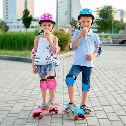 Gray helmet for bikers